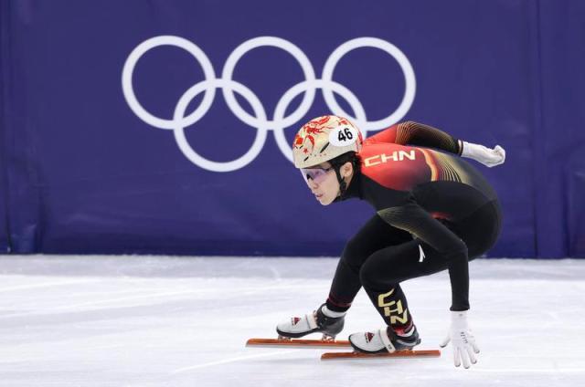 开云体育下载电脑版-老将的坚韧！范可新获短道女子500米B组决赛第五名